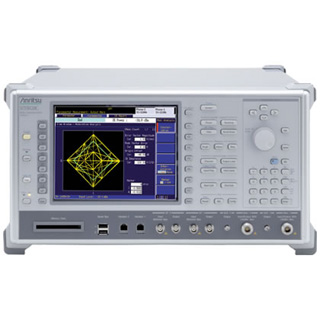 ラジオコミュニケーションアナライザ MT8820C