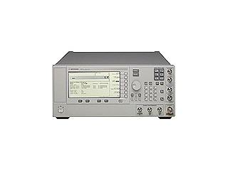 シンセサイズドCWジェネレーター E8247C