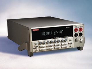 デジタルマルチメータ/データアクイジョンシステム＋マルチプレクサ 2700+7700