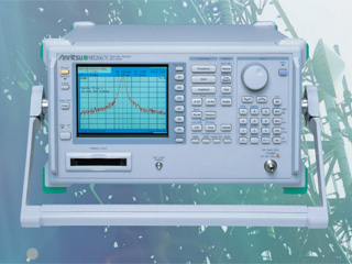 スペクトラムアナライザ MS2667C