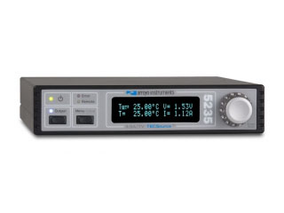 TEC Source(ペルチェ温度コントローラ) 5235