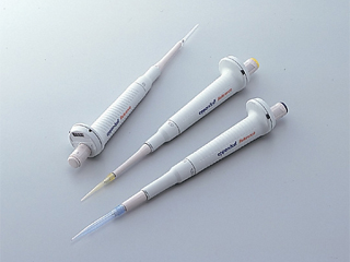 マイクロピペット リファレンス4910、2-20uL