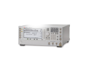 ディジタル変調信号発生器 E8267D