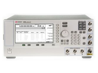 シンセサイズド・シグナル・ジェネレ－タ E8663D