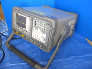 スペクトラムアナライザ E4402B