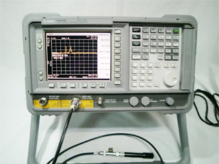 スペクトラムアナライザ E4404B-OpA4H/STD