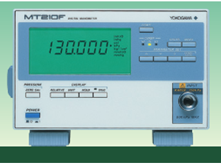 MT210F デジタルマノメータ 7673 31-U2-C1-P1-M/DA