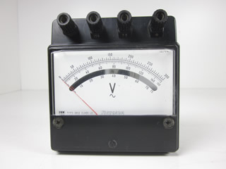 交流電圧計 2052(75.150.300V)