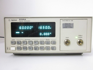 光減衰器（プログラマブル） 8156A-Op101(81000FI × 2 付 )