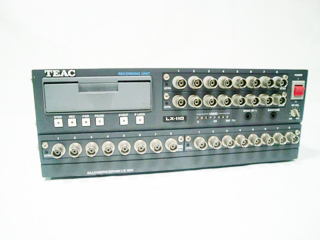 データレコーダ(同期記録キット付) LX-110 (16ch、PCカード、LAN)