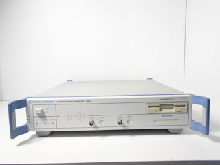 I/Q変調信号発生器 AMIQ