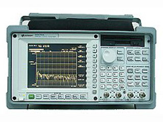 FFTダイナミック・シグナル・アナライザ 35670A/1C2，1D0，1D1，1D2，1D3，1D4，AY6，UFC，UFF
