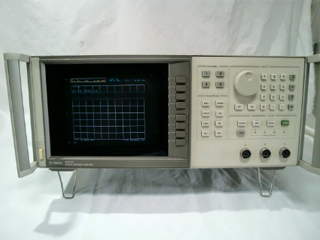 スカラ・ネットワーク・アナライザ 8757D/002