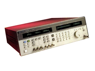 シンセサイズド信号発生器 83732A/1E1