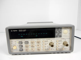 ユニバーサル周波数カウンタ／タイマ 53131A/030