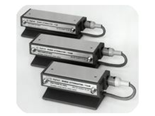 プログラマブル・ステップ・アッテネータ 8496G/001