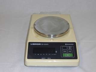 電子天秤（3200g/0.1g) EB-3200S-A