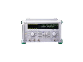 シンセサイズド信号発生器 MG3642A/01,11,21,22