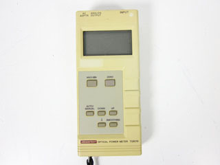 光パワーメータ TQ8210/Q82017A