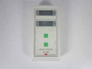 大気イオンモニター NK-7001