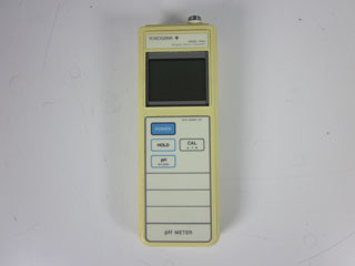 パーソナルpHメータ PH-81