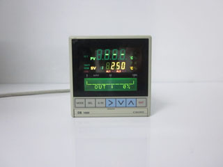 デジタル指示調節計 DB1000（DB1130-A00)