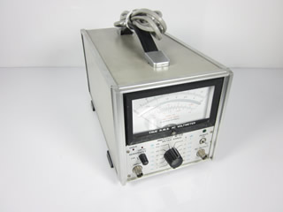 交流電圧計 M-170