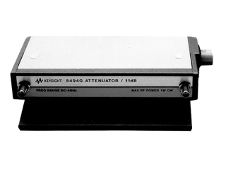 プログラマブル・ステップ・アッテネータ 121dB 8494G + 8496G