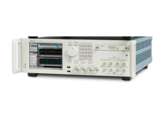 任意波形ジェネレータ 10GHz, 2ch, 25GS/s AWG70002A