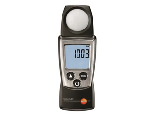 照度計 testo 540