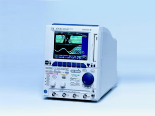 ディジタルオシロスコープ DL1740（701710-M-J1/B5/C7/C10）