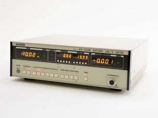 バッテリーmOhm/電圧メーター テストプローブ付き AX-1262B
