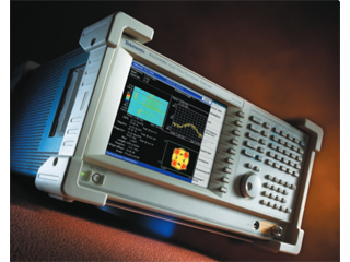 リアルタイムスペクトラムアナライザー DC-8GHz オプト付き 02 21 RSA3408A