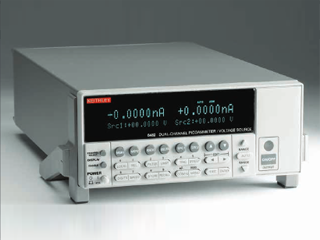 デュアルチャンネルピコメーター/電圧ソース6482 / E 6482