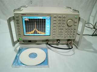 スペクトラムアナライザ U3751 op.74