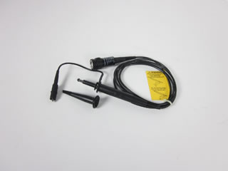 受動電圧プローブ P2220