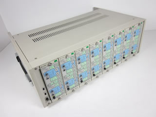 ベンチトップケース（DCアンプ8台セット） AL13-104 AL1101